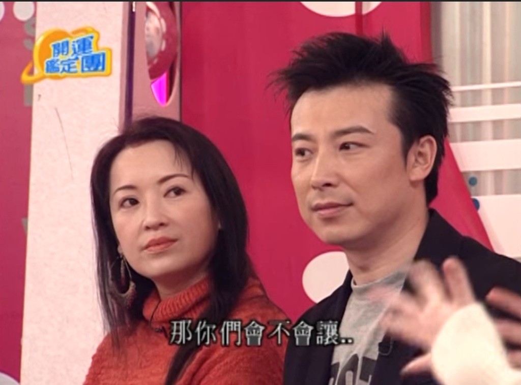 龔慈恩1999年與台灣男星林煒結婚,2019年承認已分居兩年。