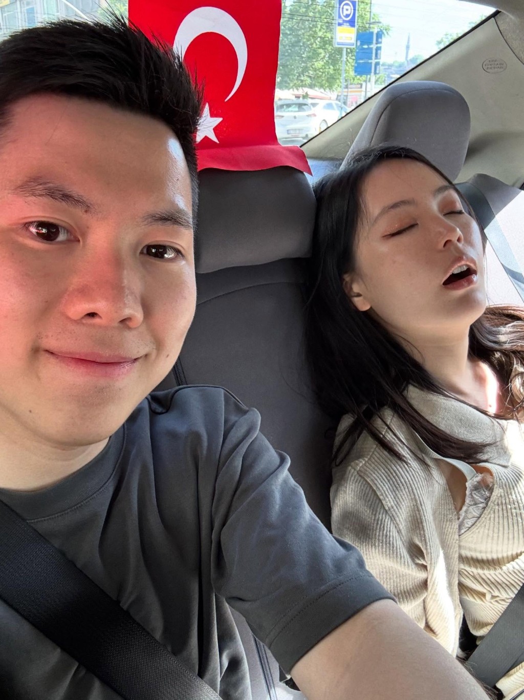 林婷婷在今年1月正式公布喜訊，與TVB主播男友李天耀結婚。