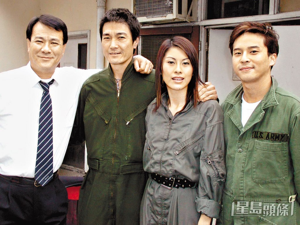 楊天經(右)曾參演由李修賢監製的電影《1/2警察》。