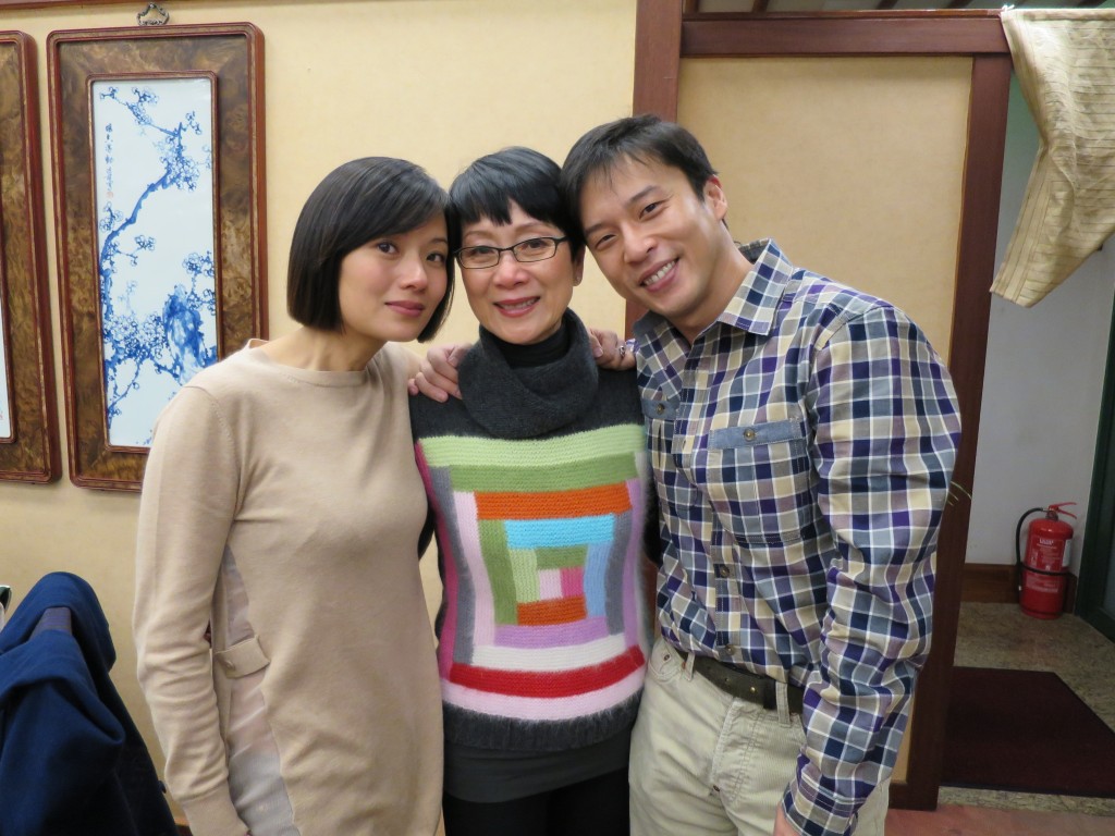 婚後為了方便照顧母親,楊天經夫婦決定與陳寶珠同住。