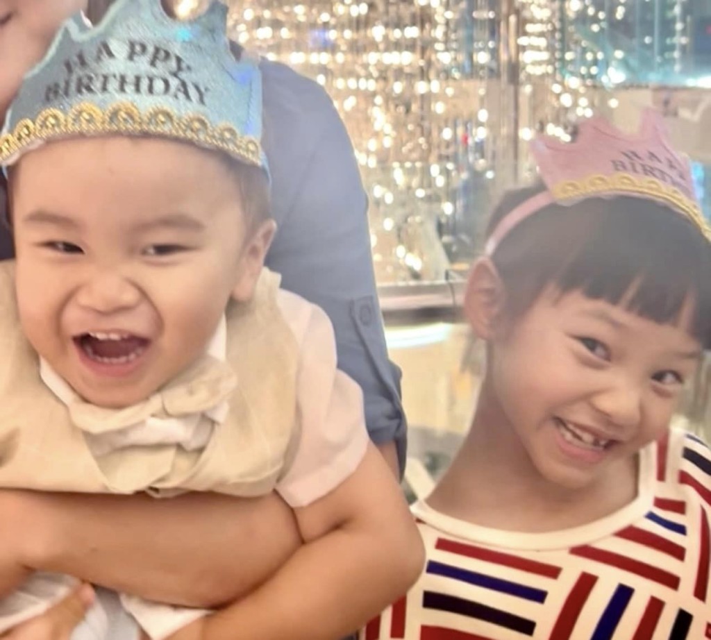 孫兒孫女精靈可愛。