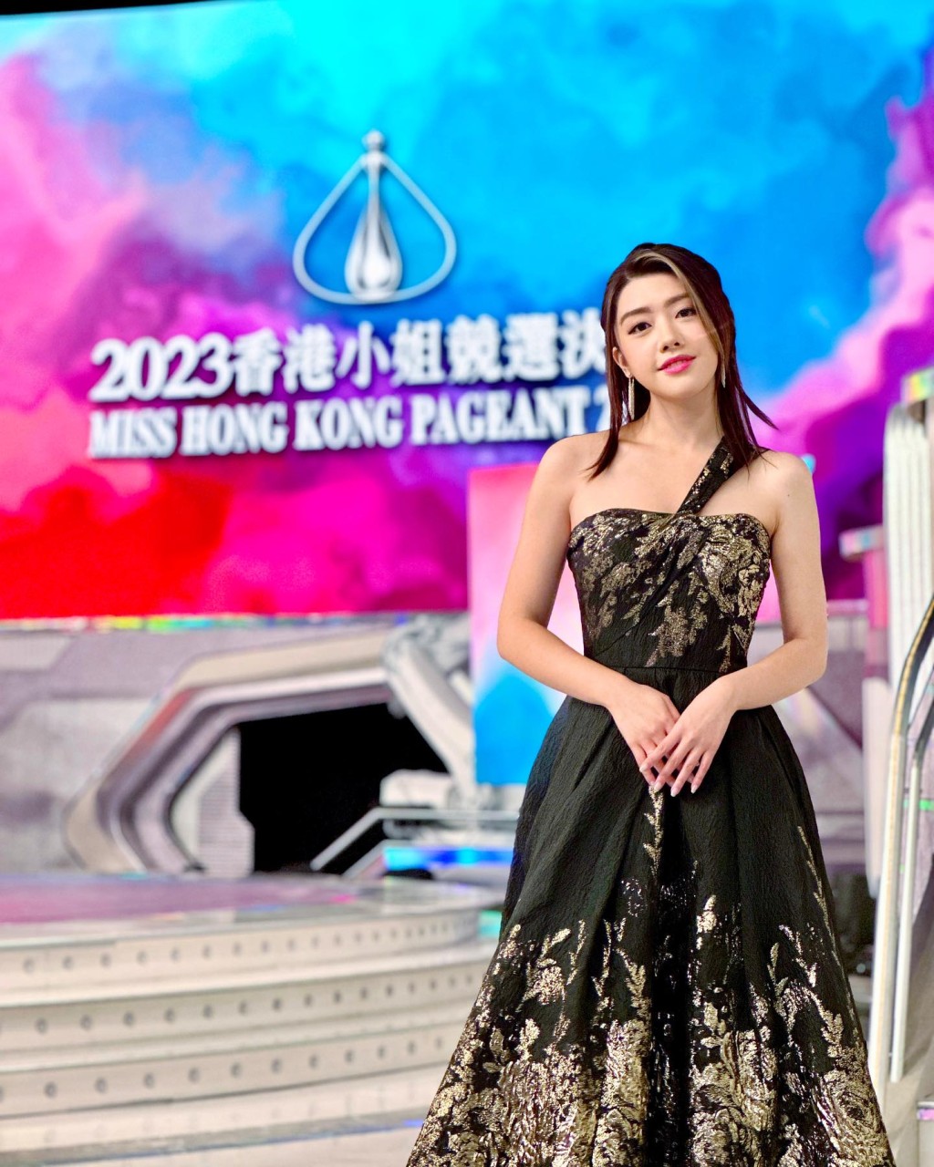 參選港姐後，她一直留在TVB發展事業。