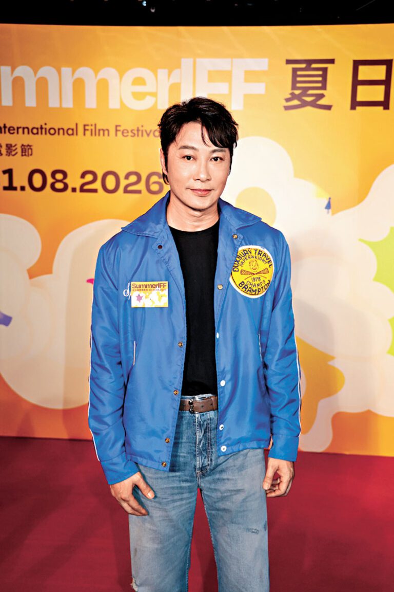 譚耀文笑言「水桶腰」為他帶來更多工作邀約。