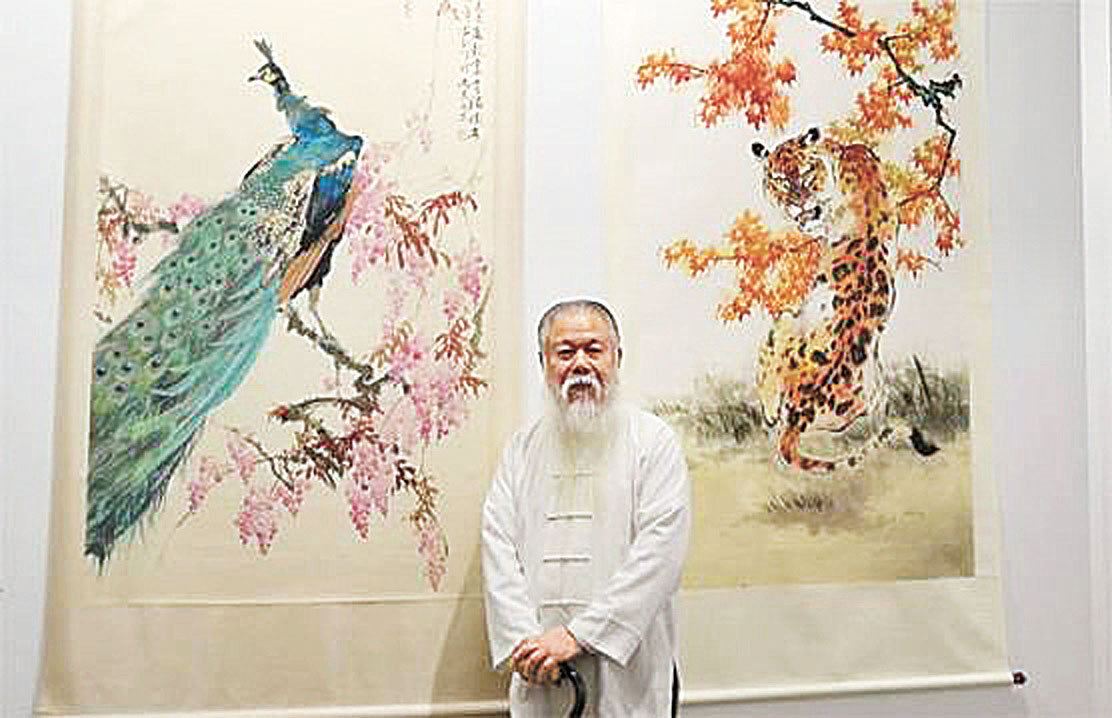 陳海韶大師與其畫作。