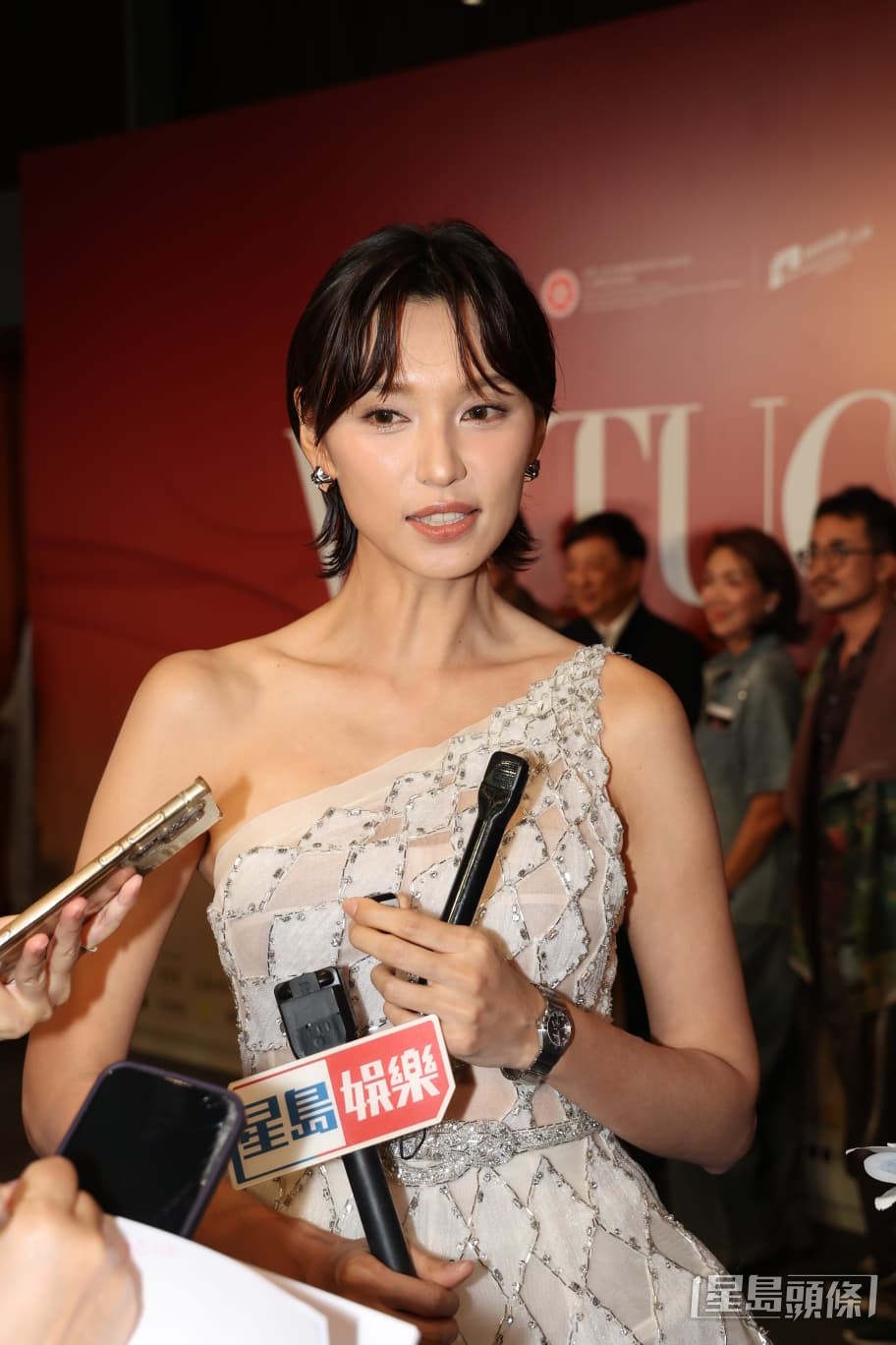 王丹妮分享昔日擔任模特兒的點滴回憶。