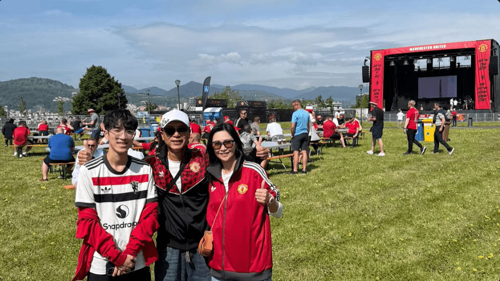 李克勤大仔李立仁曾赴西班牙觀看歐霸盃決賽。