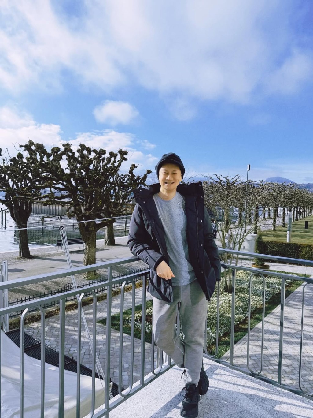 李浩林近日遊覽瑞士,新照片可見其面容變化。