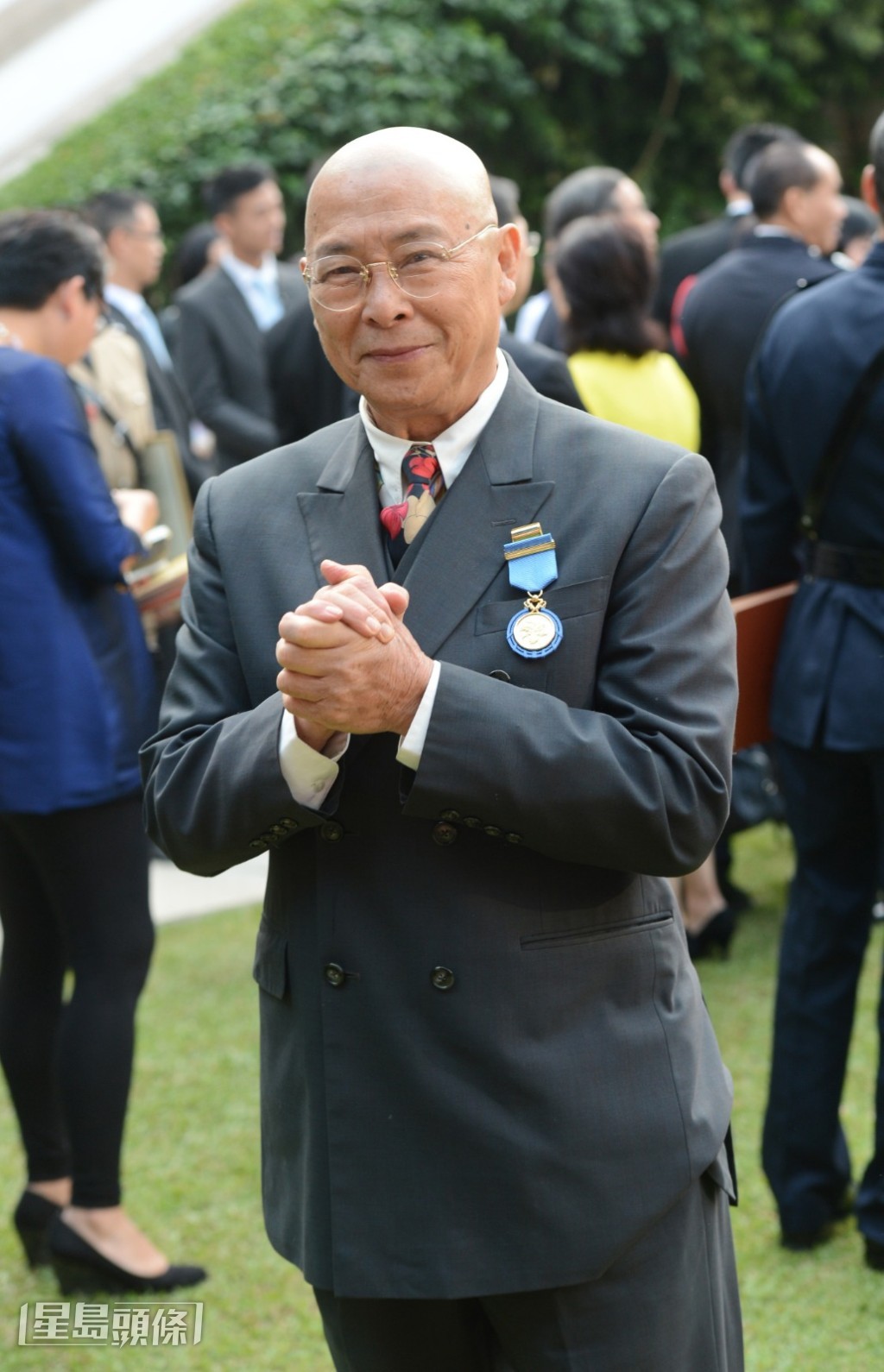 劉兆銘於2013年獲香港特區政府頒發「榮譽勳章」,表彰他對演藝文化界的貢獻。
