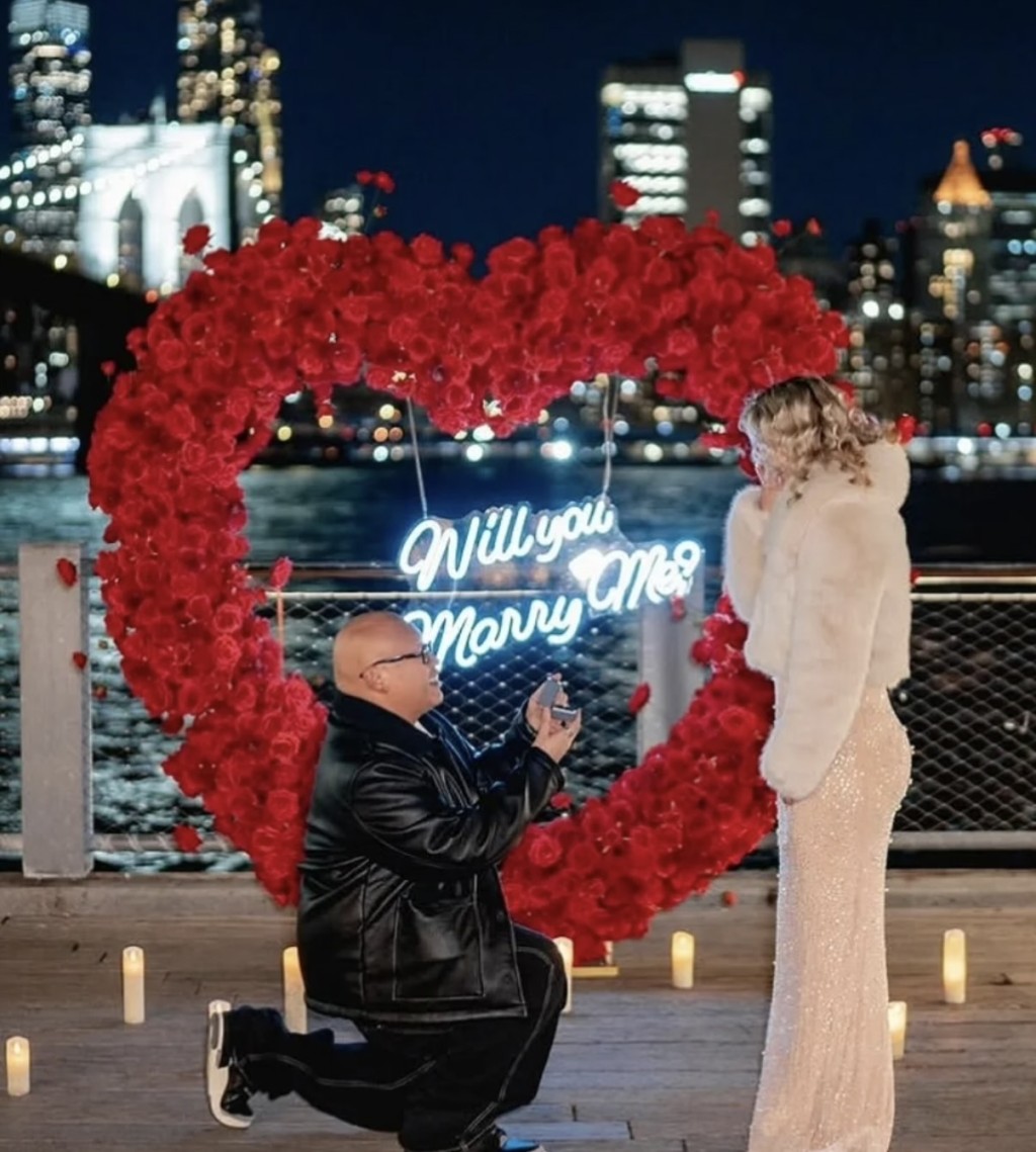 去年3月,Jacob向Veronica求婚並成功獲答應。
