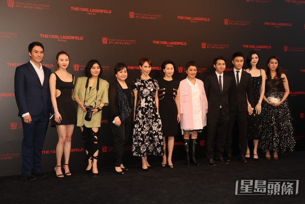 2023年,何鴻燊家族成員難得地有三房子女同場合照。