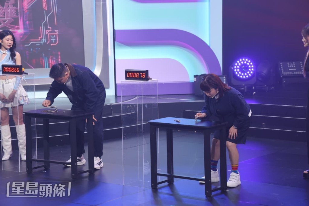 對於出街不牽手的習慣，小儀表示另一半沒有投訴。