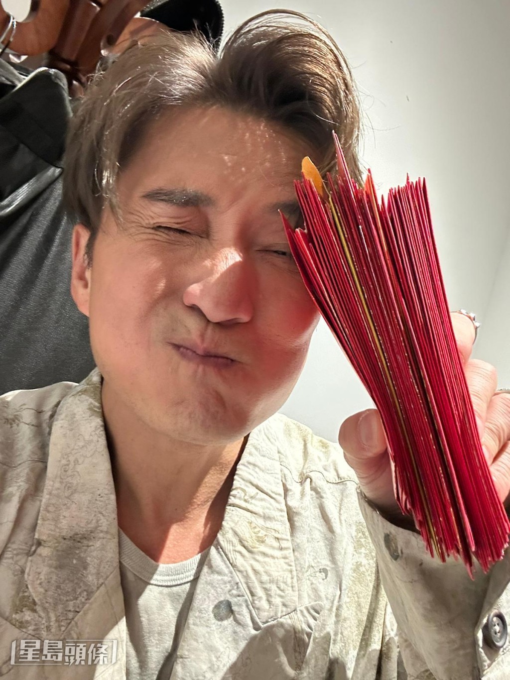 有趣的是，收到的利是有近一半是指明送給他兒子Jaco的。