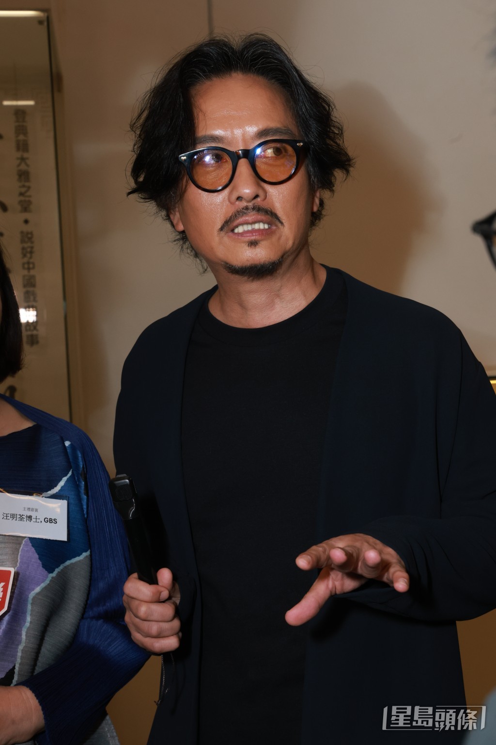謝君豪分享,當年鍾景輝選他當舞台劇主角,原因是看中他身上的「神經質」特質。