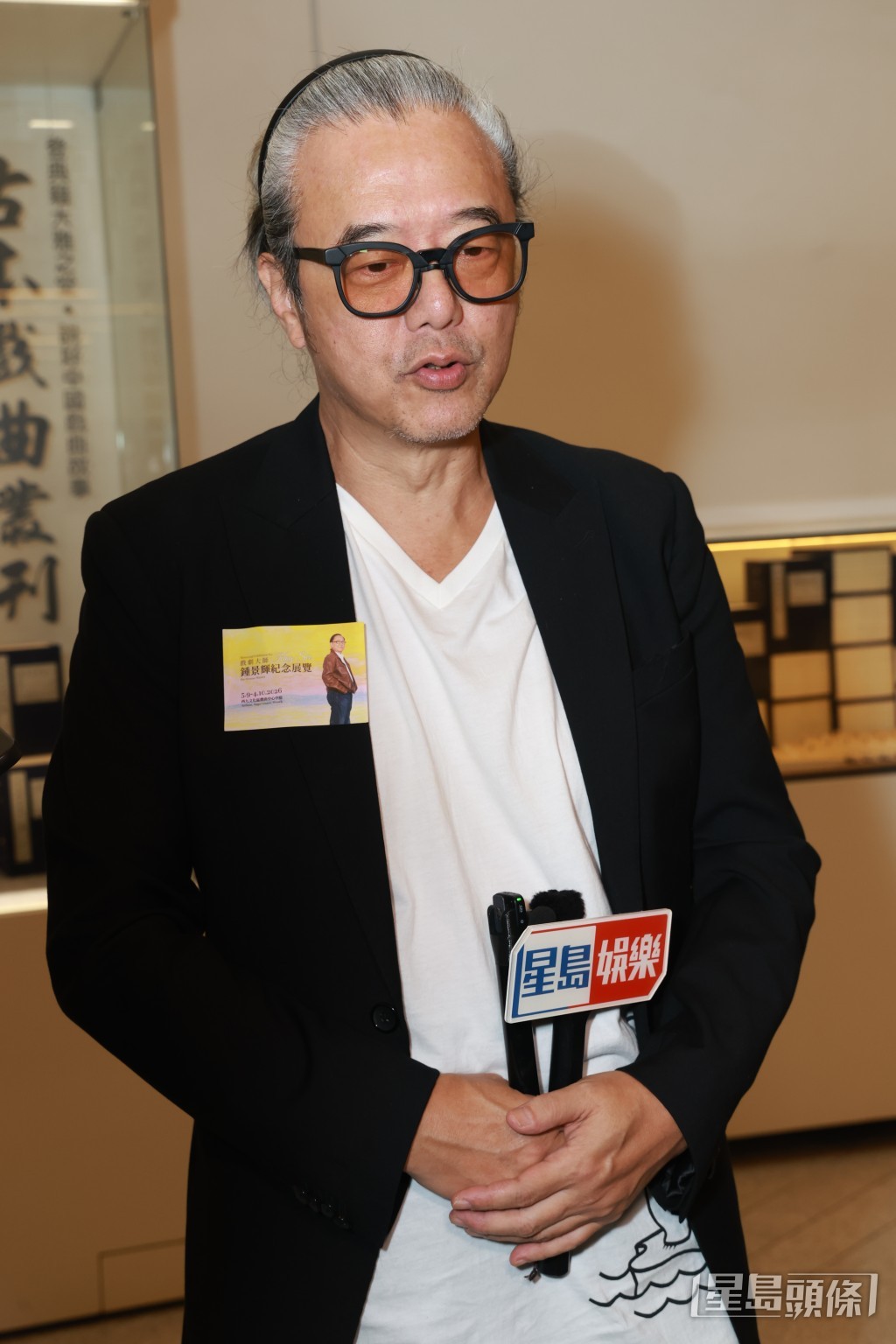 張錦程出席展覽時,回應了與張延離婚的傳聞。