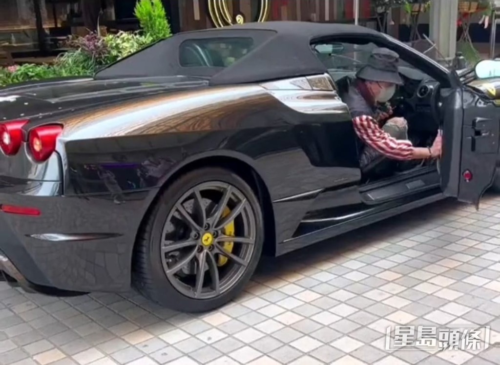 當中收藏最貴的一架車價值高達300萬元。
