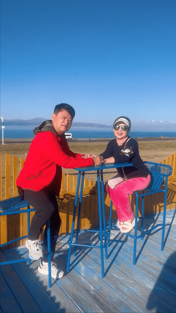 陳百祥過往每年都會上載影片,慶祝結婚周年紀念。