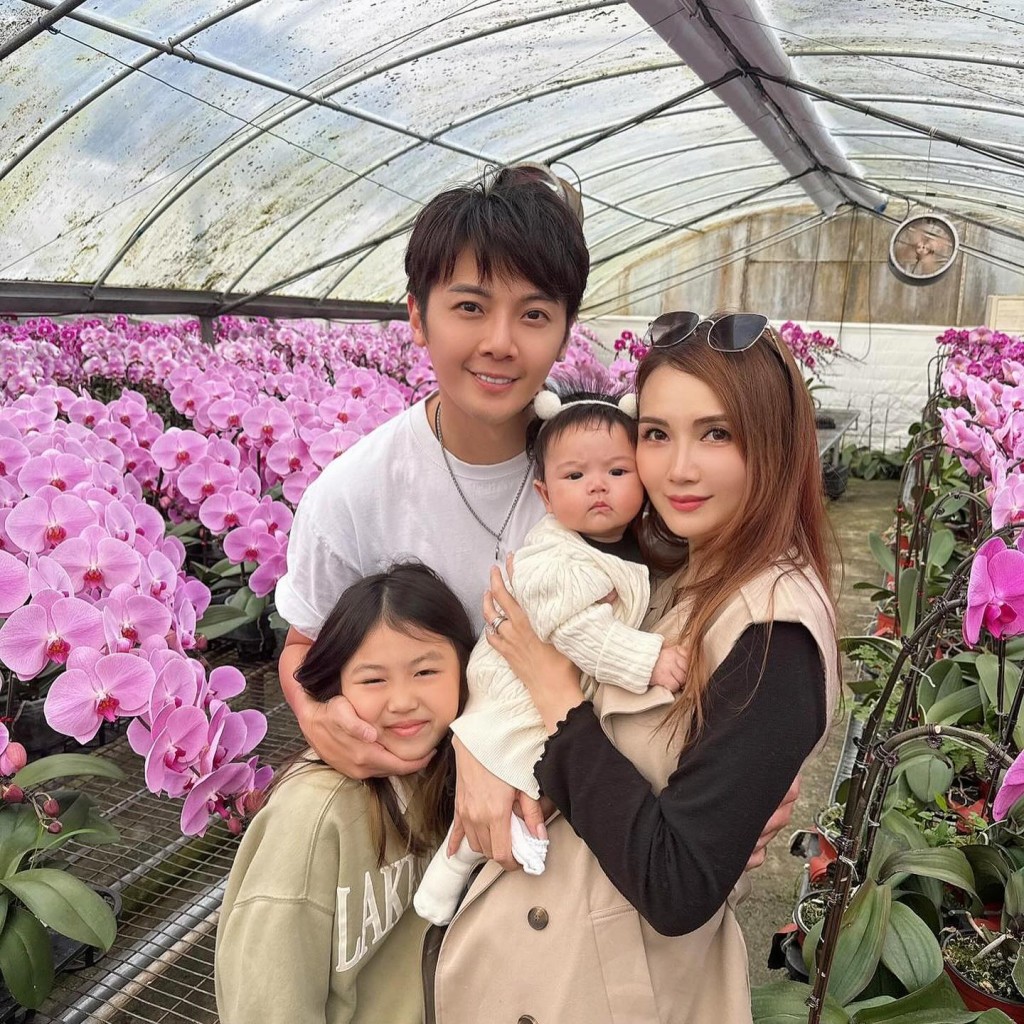 葉泓聲與陳樂榣一家人生活幸福。
