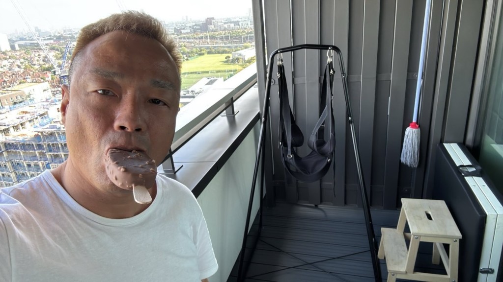 王喜仍不時拍攝YouTube影片,分享對生活及社會事件的看法。