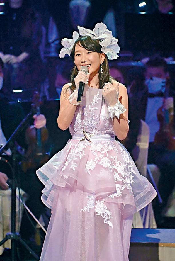 陳美齡的外型與打扮充滿日本風格。