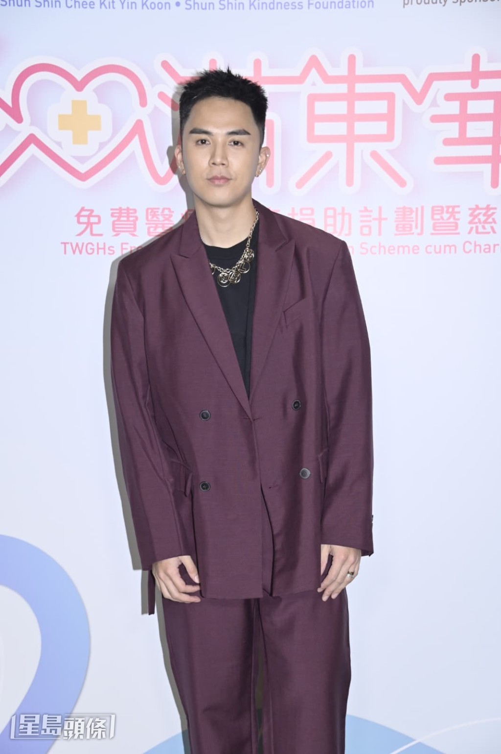 他分享產檢時得知,腹中寶寶是一位「長腿寶寶」。