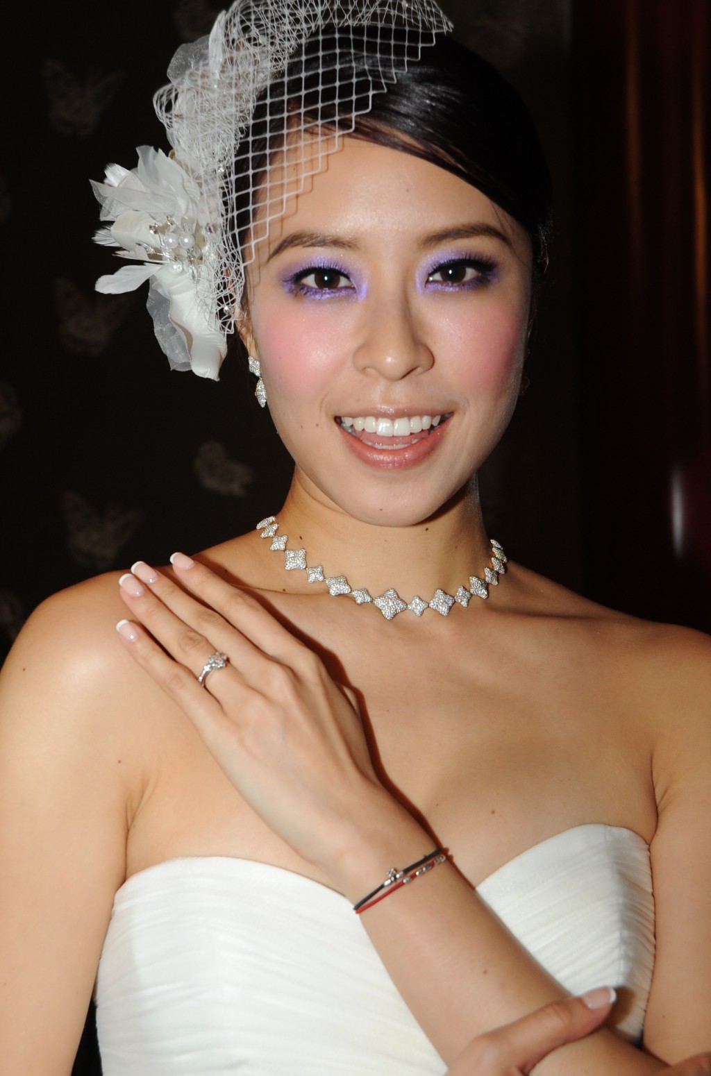 陳逸璇在2014年離婚。