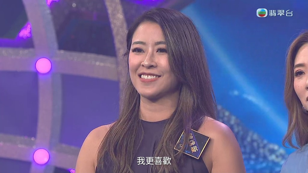 陳逸璇笑容甜美。