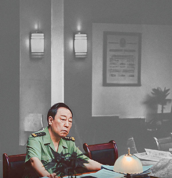 倪大紅身處警隊權力體系之中，掌握全局卻不輕易表露情緒。網上圖片