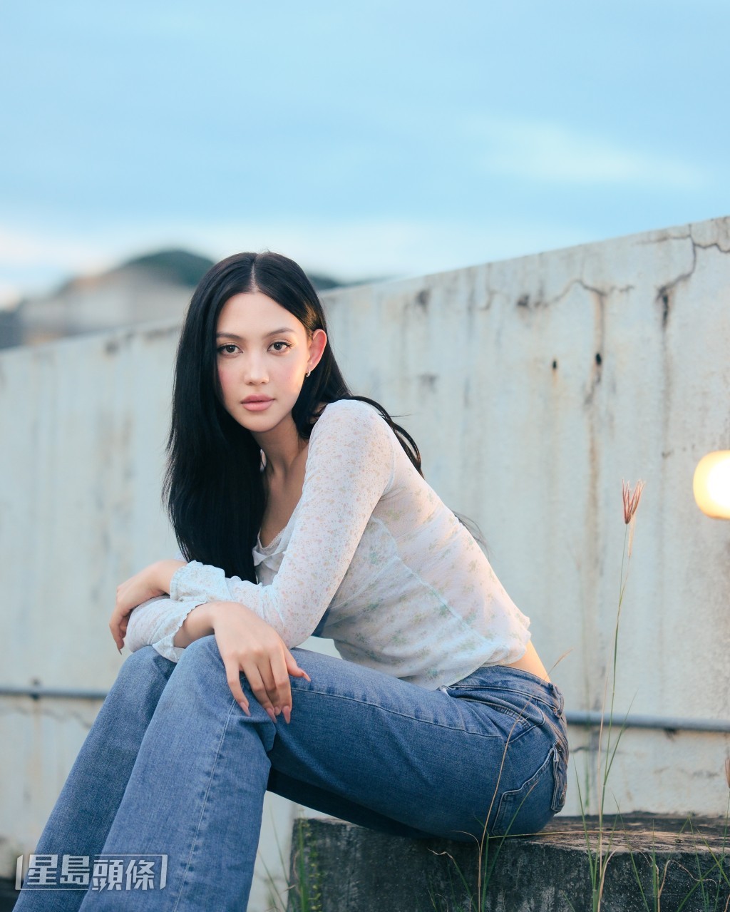 喬美莎一站上舞台，便能自然流露出強勁的舞台魅力。