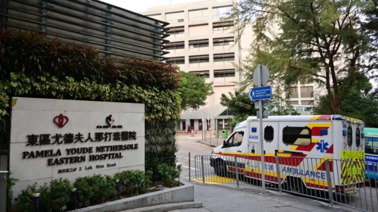 赤柱大潭道私家車失控撞欄 47歲英籍男司機涉酒後駕駛被捕