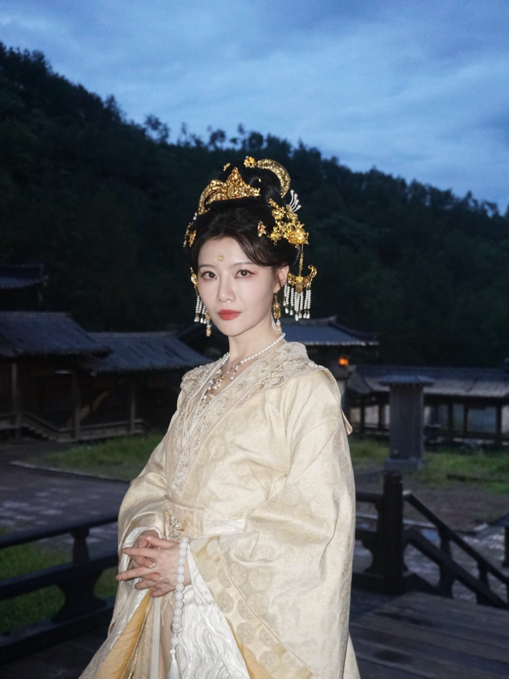 吳沚默在新劇中的古裝扮相，被網民讚美感提升至新高度。