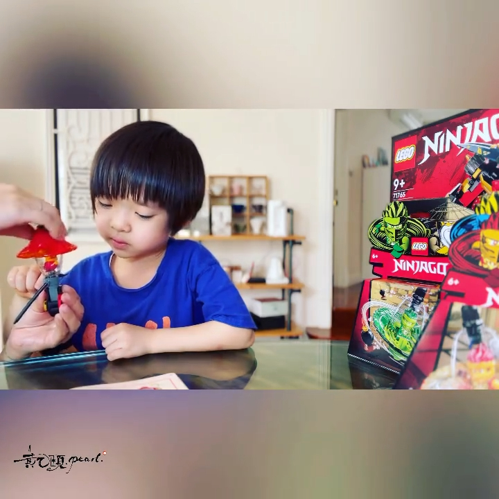 客廳足夠寬敞,可作為小朋友的活動空間。
