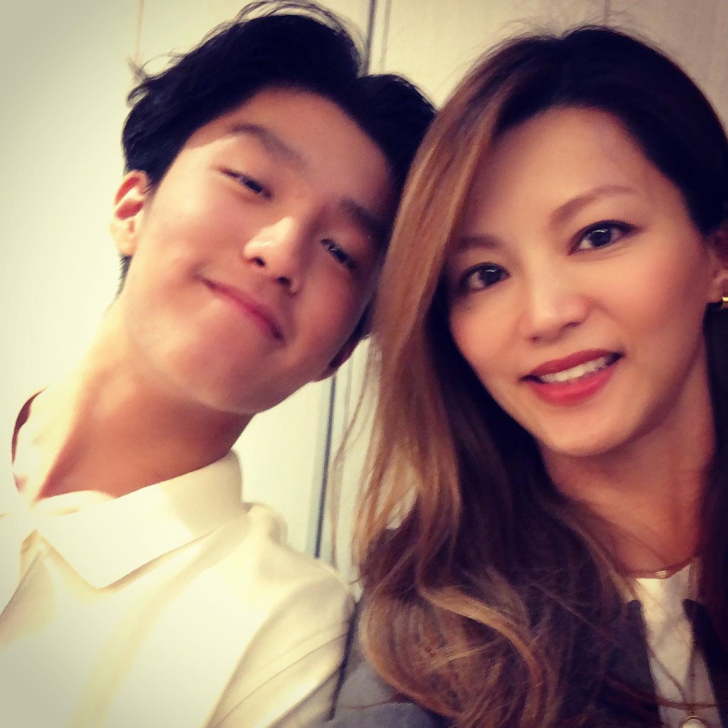 康子妮過往經常分享與大仔林寶的合照。