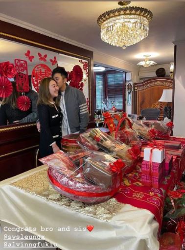 伍富橋結婚前的過大禮儀式，曾引起不少網民討論。