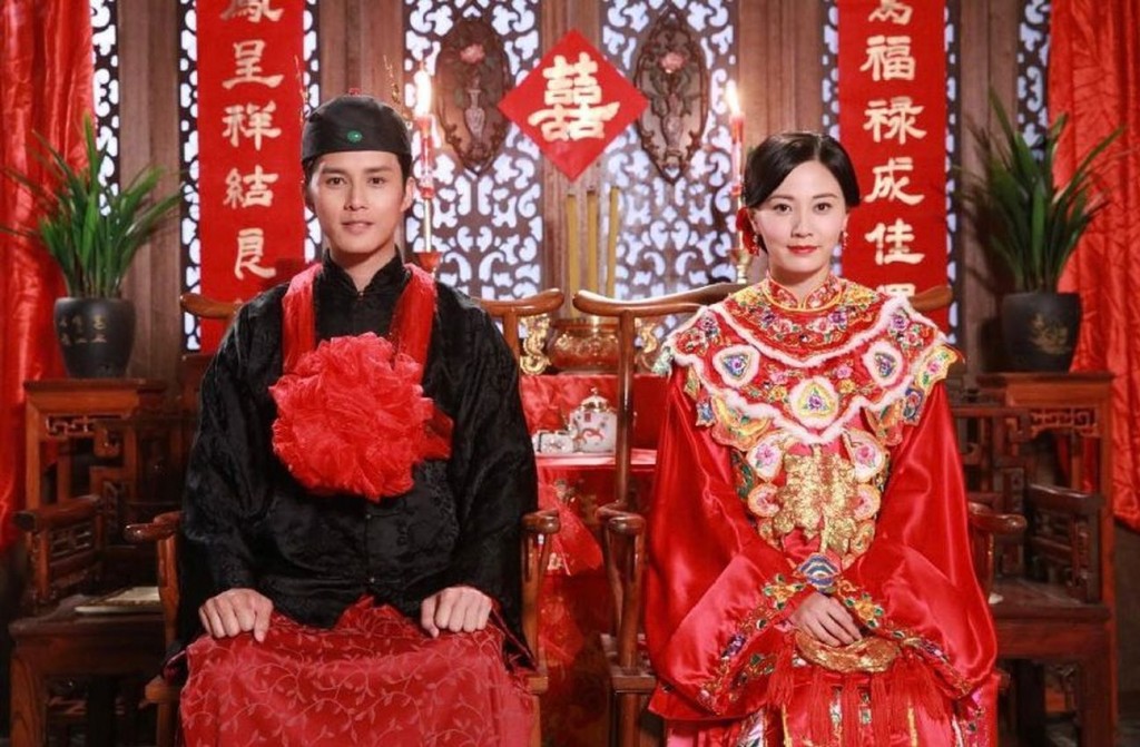 何廣沛與朱晨麗過往不時以情侶姿態一同出席活動。