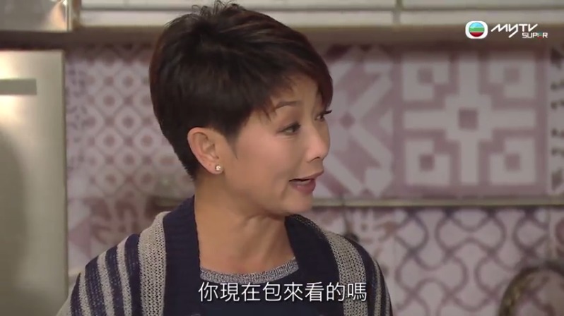 近年她在TVB劇集中多飾演綠葉角色。