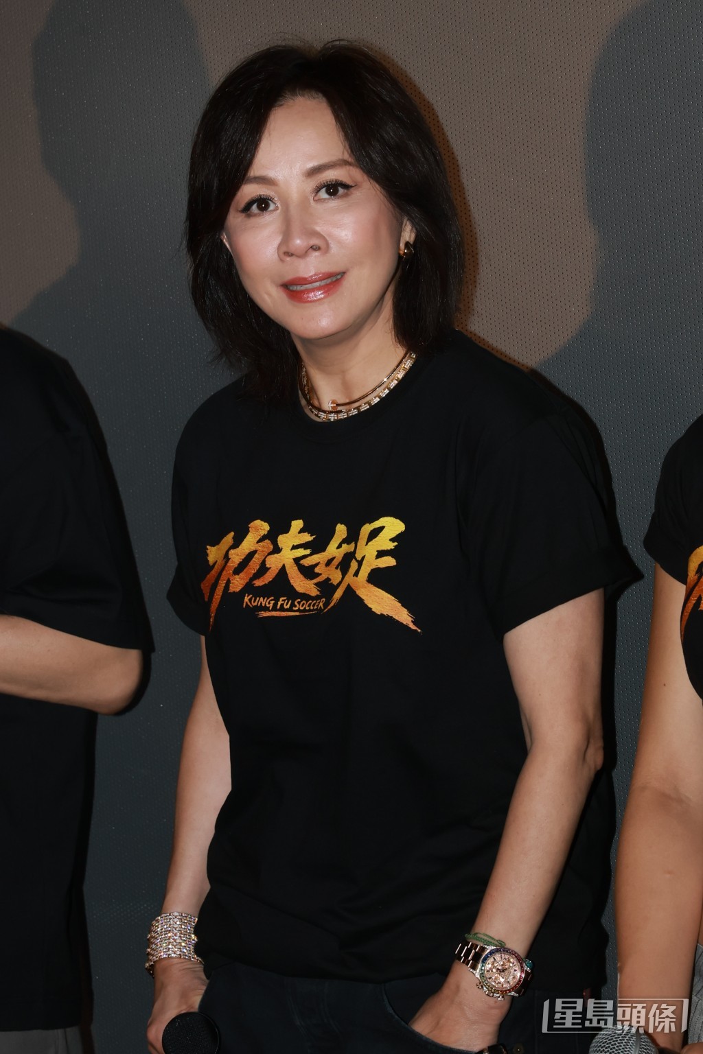 有網民更進一步,希望看到劉嘉玲親自演出港版《留家靈》。
