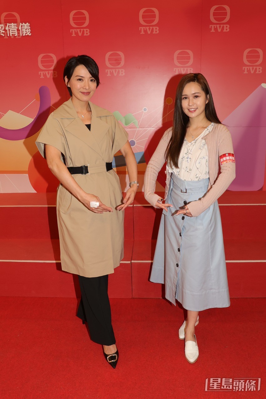 梁超怡是2022年港姐三甲中最早獲安排拍劇的,她在《非常檢控觀》中飾演陳煒的年輕版。