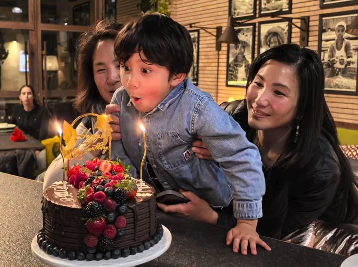 孩子非常落力。