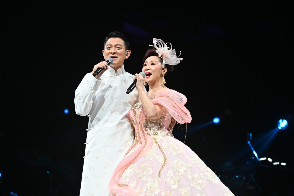 劉德華早前亦是張德蘭演唱會的表演嘉賓。