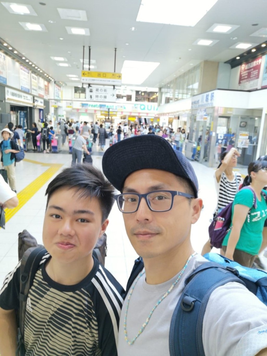 森美兒子在英國讀書成績優異。