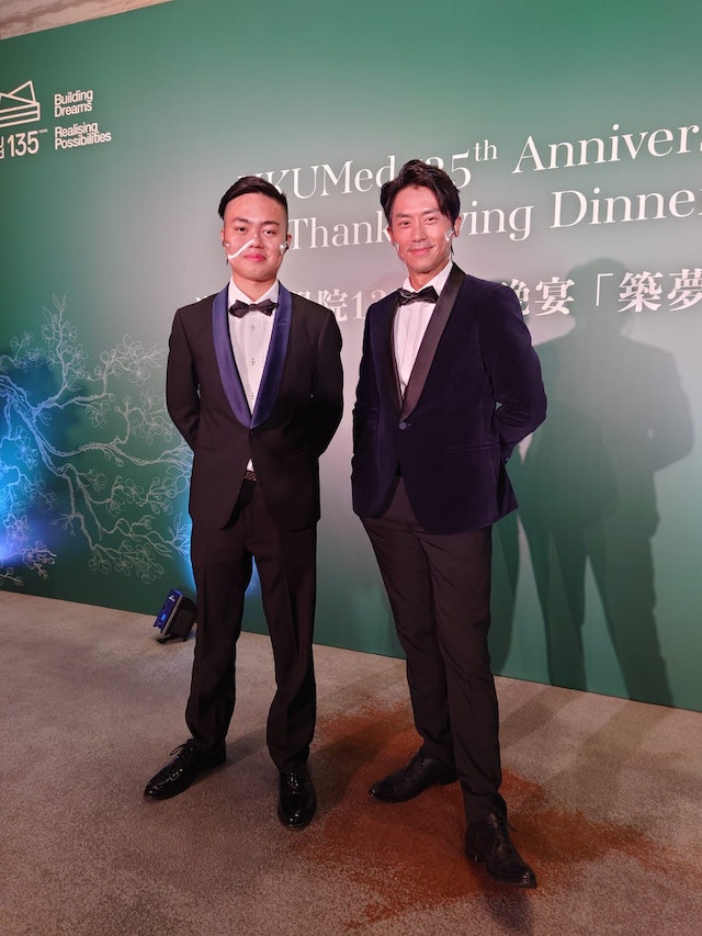 森美兒子在英國會考(GCSE)取得十一科A*佳績,現於香港大學修讀醫科。