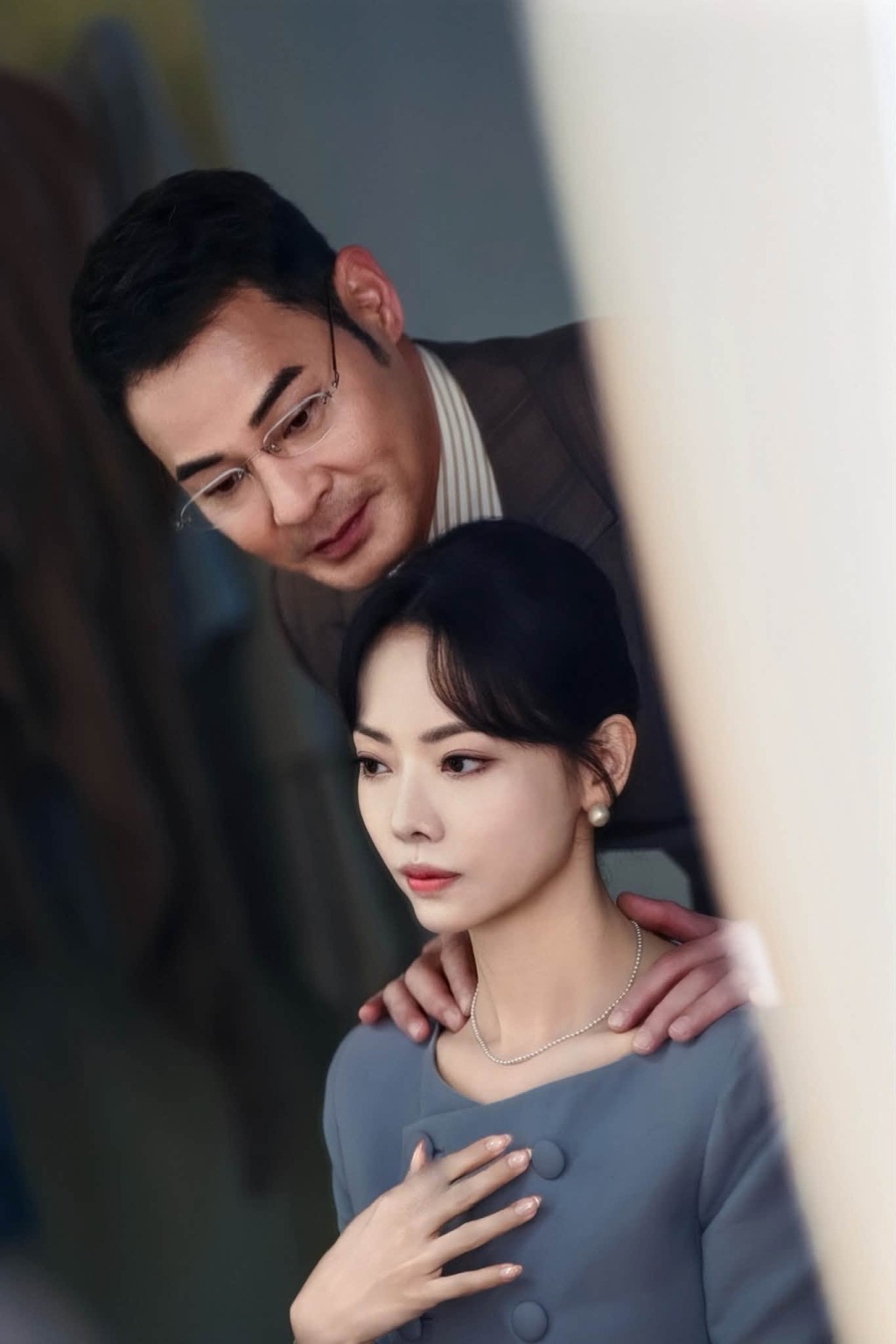 在《夫妻的博弈》中，陳熹潼飾演黃智賢所演角色「葉啟榮」的豪門太太。