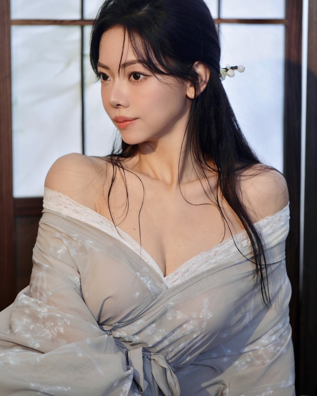 陳熹潼身材出眾，並且是獲得三地影后殊榮的演員。
