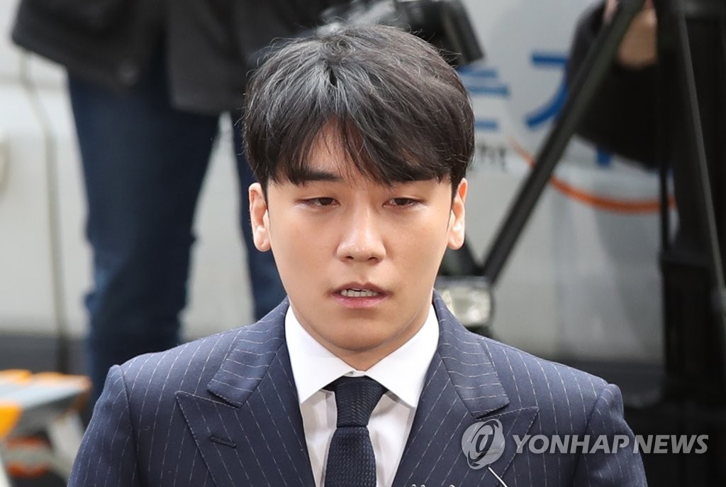 警方表示案件仍在調查階段，暫未對勝利作出起訴或拘捕。