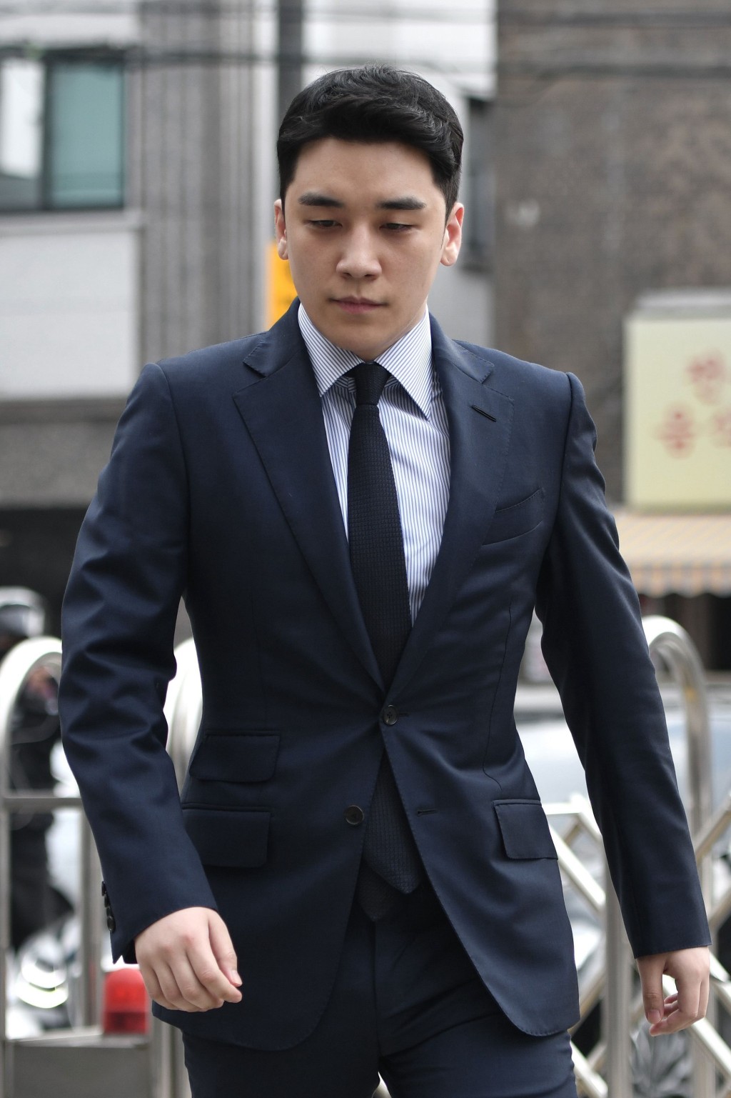 勝利被指上個月在餐廳內，毆打一名30多歲的男子。