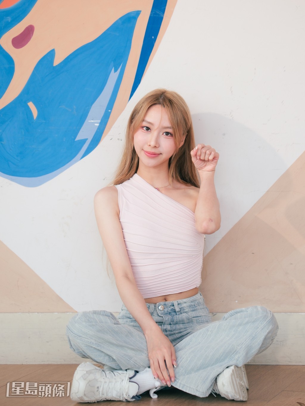 盧映彤擁有甜美笑容。