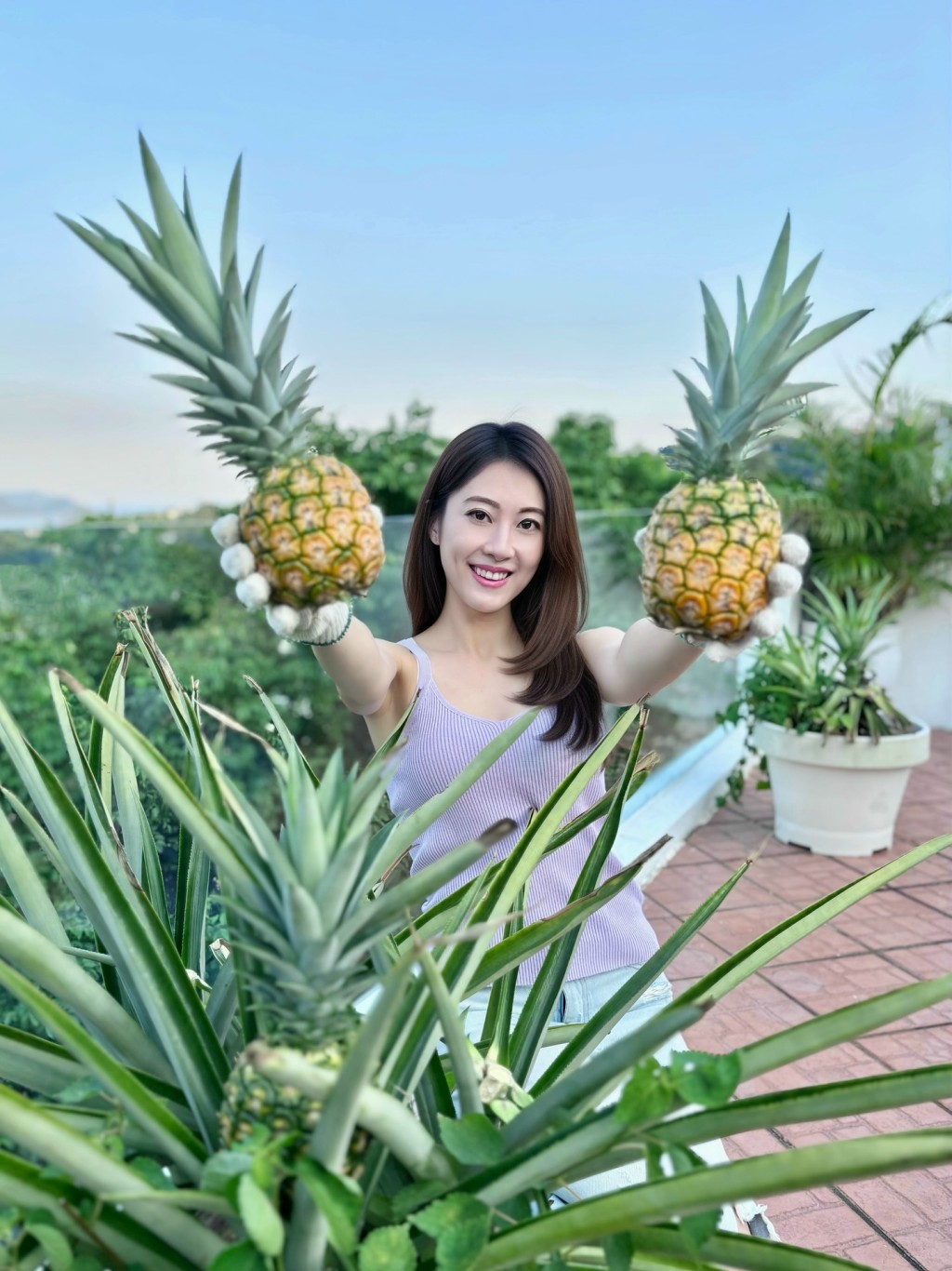 謝芷倫享受自給自足的樂趣。