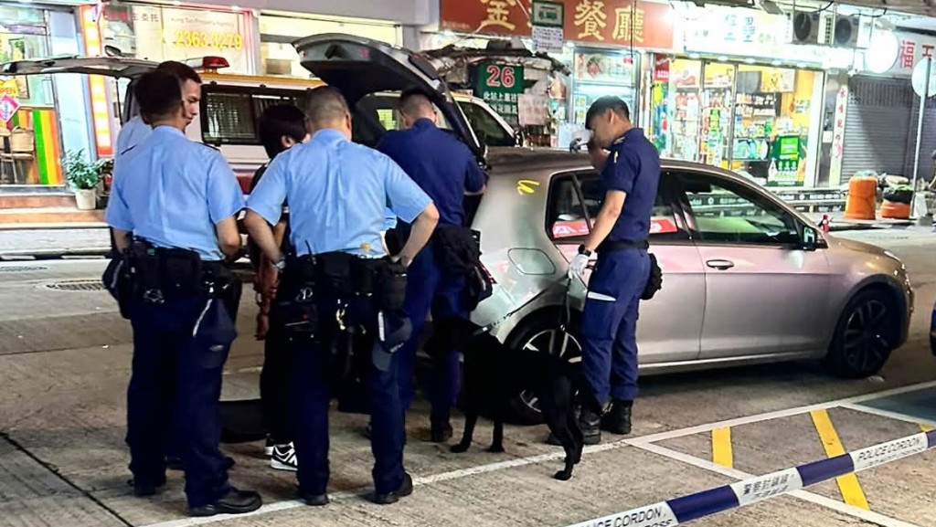 土瓜灣浙江街截獲失車 警搜出毒品拘捕無證男