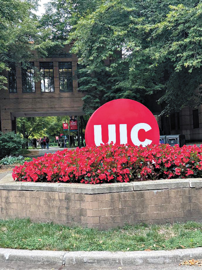 伊利諾大學芝加哥分校（UIC）連續兩年入學人數創新高。 梁敏育攝