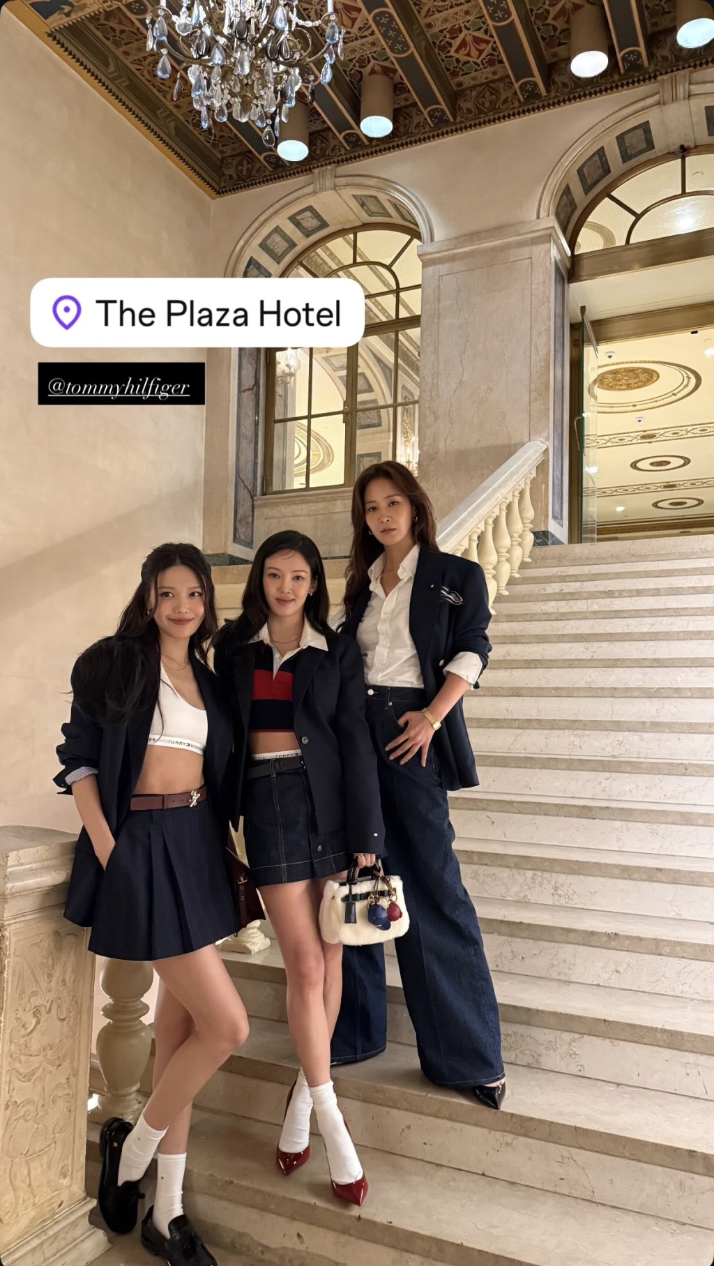 少女時代成員組成的「孝利秀」一同現身紐約時裝騷。